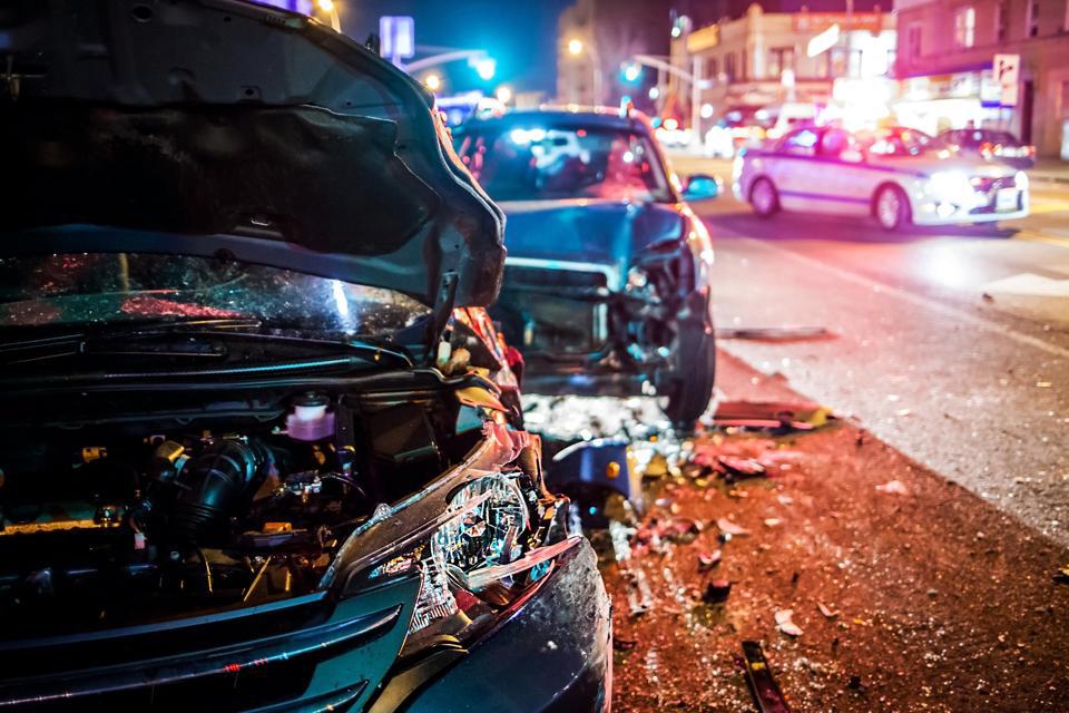 What to Bring to Your Free Consultation With a Car Accident Lawyer | Guaranteed Lawyers